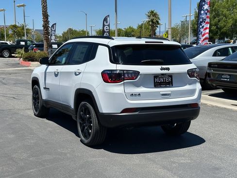 New 2026 Jeep Compass Latitude AWD/4WD image 4