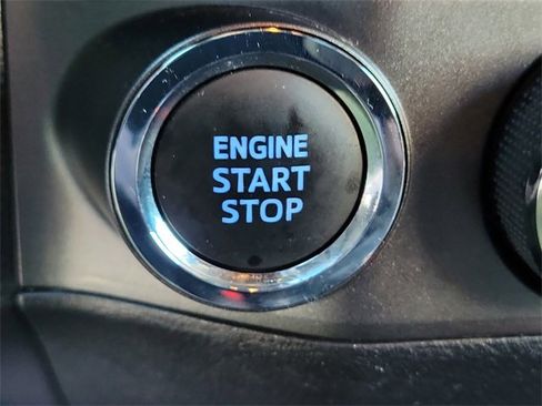 Used 2023 Toyota Tacoma TRD Sport image 31