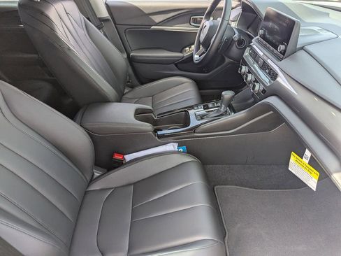 Certified 2025 Acura Integra Premium image 12