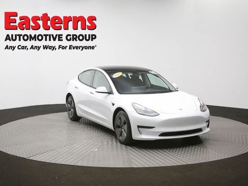 Used 2023 Tesla Model 3 Standard Range image 48