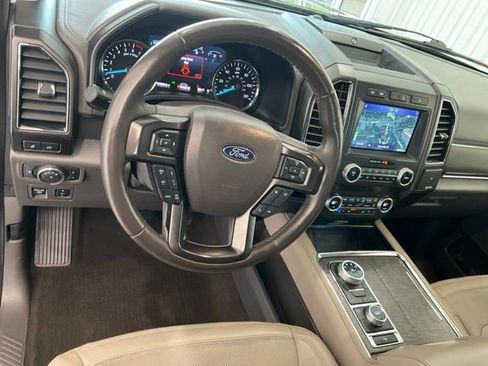 Used 2021 Ford Expedition Limited AWD/4WD image 8