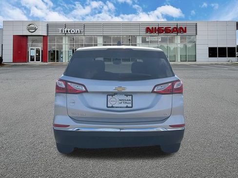 Used 2020 Chevrolet Equinox LT FWD image 6
