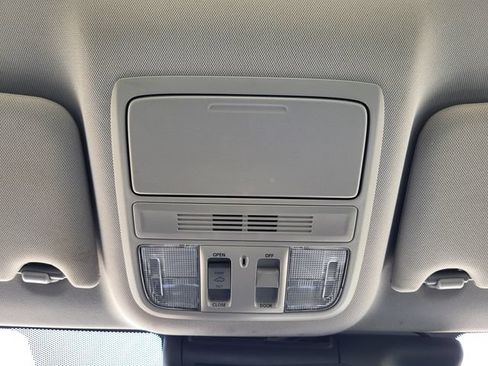 Used 2018 Honda Accord EX-L image 20