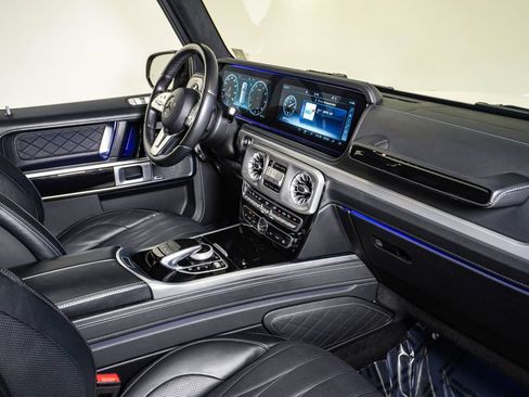 Used 2021 Mercedes-Benz G 550 image 15