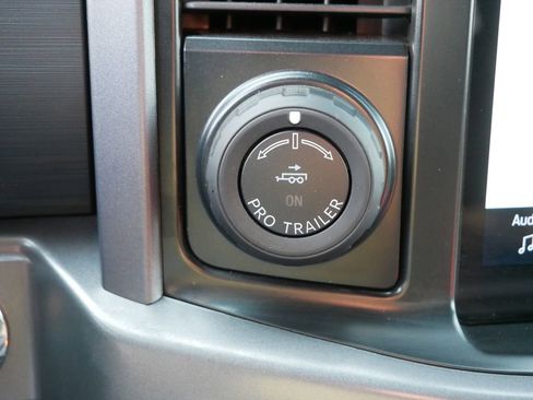 Used 2025 Ford F150 XLT w/ Equipment Group 302A MID image 20