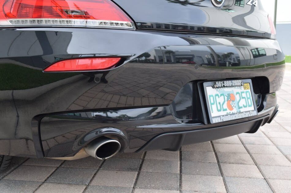 Used 2014 BMW Z4 sDrive35is RWD image 22