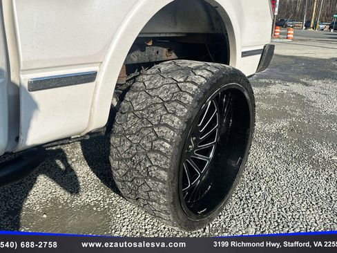 Used 2012 Ford F150 Platinum image 16