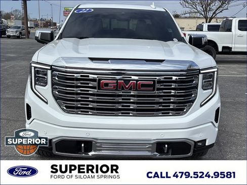 Used 2022 GMC Sierra 1500 Denali w/ Denali Reserve Package image 11