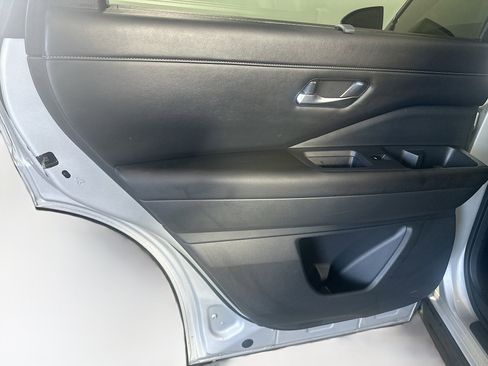 Used 2023 Nissan Pathfinder SL w/ SL Premium Package image 26