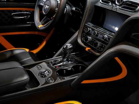 Used 2023 Bentley Bentayga Speed image 22