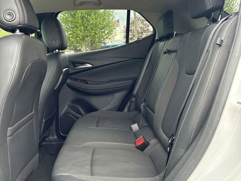 Used 2023 Buick Encore GX Select w/ Sport Touring Package FWD image 12
