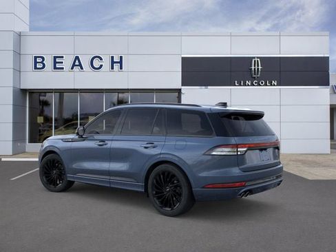 New 2026 Lincoln Aviator Reserve AWD/4WD image 4