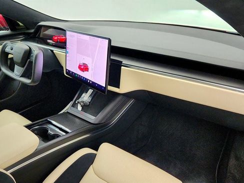 Used 2024 Tesla Model S Plaid image 31