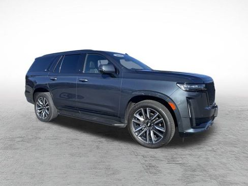 Used 2021 Cadillac Escalade Sport image 3