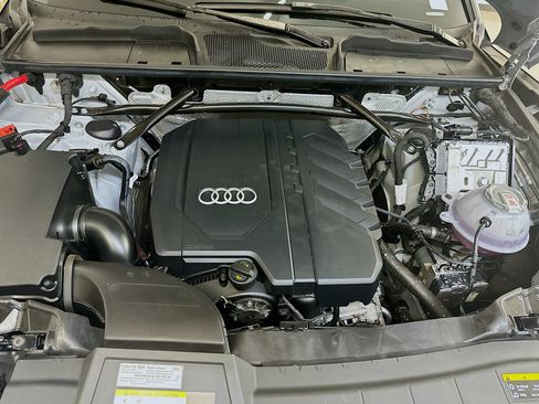 Used 2023 Audi Q5 2.0T Premium w/ Convenience Package AWD/4WD image 36
