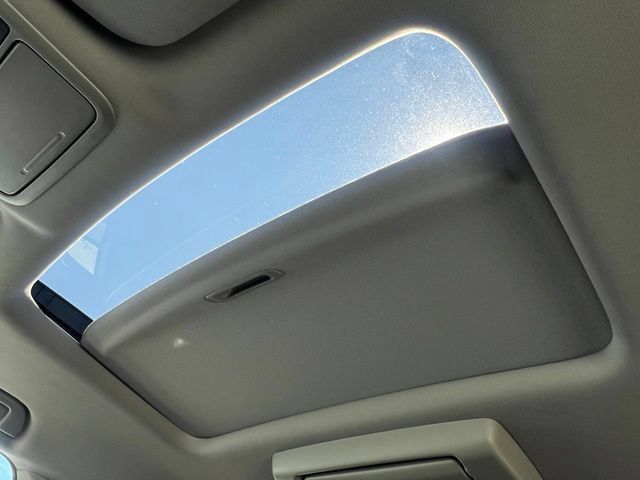 Used 2019 Honda Odyssey Touring image 43