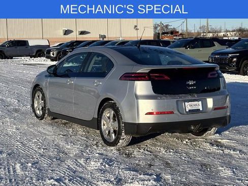 Used 2011 Chevrolet Volt Premium w/ Premium Trim Package image 3