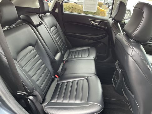 Used 2022 Ford Edge SEL image 38