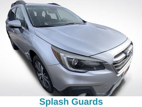 Used 2018 Subaru Outback 3.6R Limited image 8