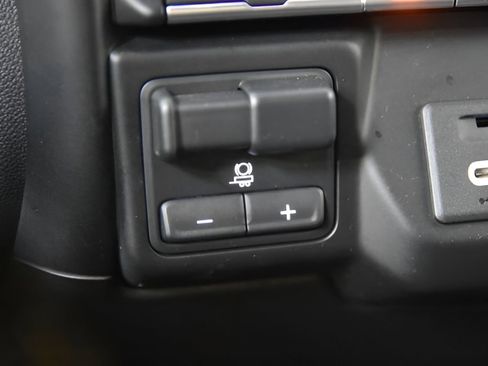 Used 2021 Chevrolet Silverado 1500 LT w/ Texas Edition Plus RWD image 29