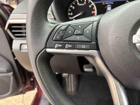 Used 2023 Nissan Altima 2.5 SV image 16