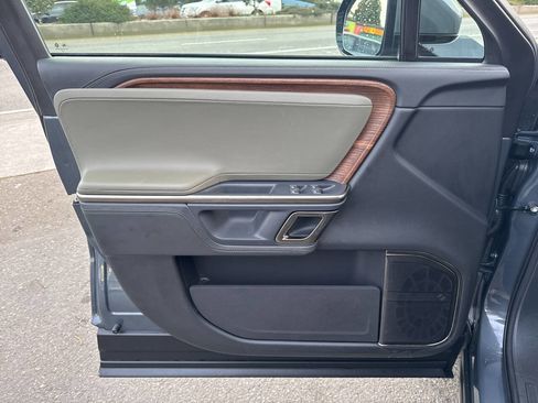 Used 2023 Rivian R1S Adventure image 41