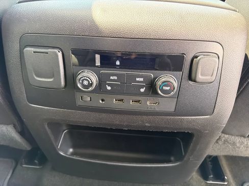 Used 2017 Chevrolet Tahoe Premier RWD image 53