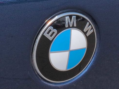 Used 2022 BMW X5 xDrive40i w/ M Sport Package image 12