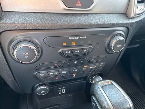 Used 2020 Ford Ranger XLT w/ Equipment Group 302A Luxury AWD/4WD image 19