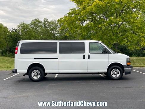 Used 2024 Chevrolet Express 3500 LT w/ LT Preferred Equipment Group RWD image 8