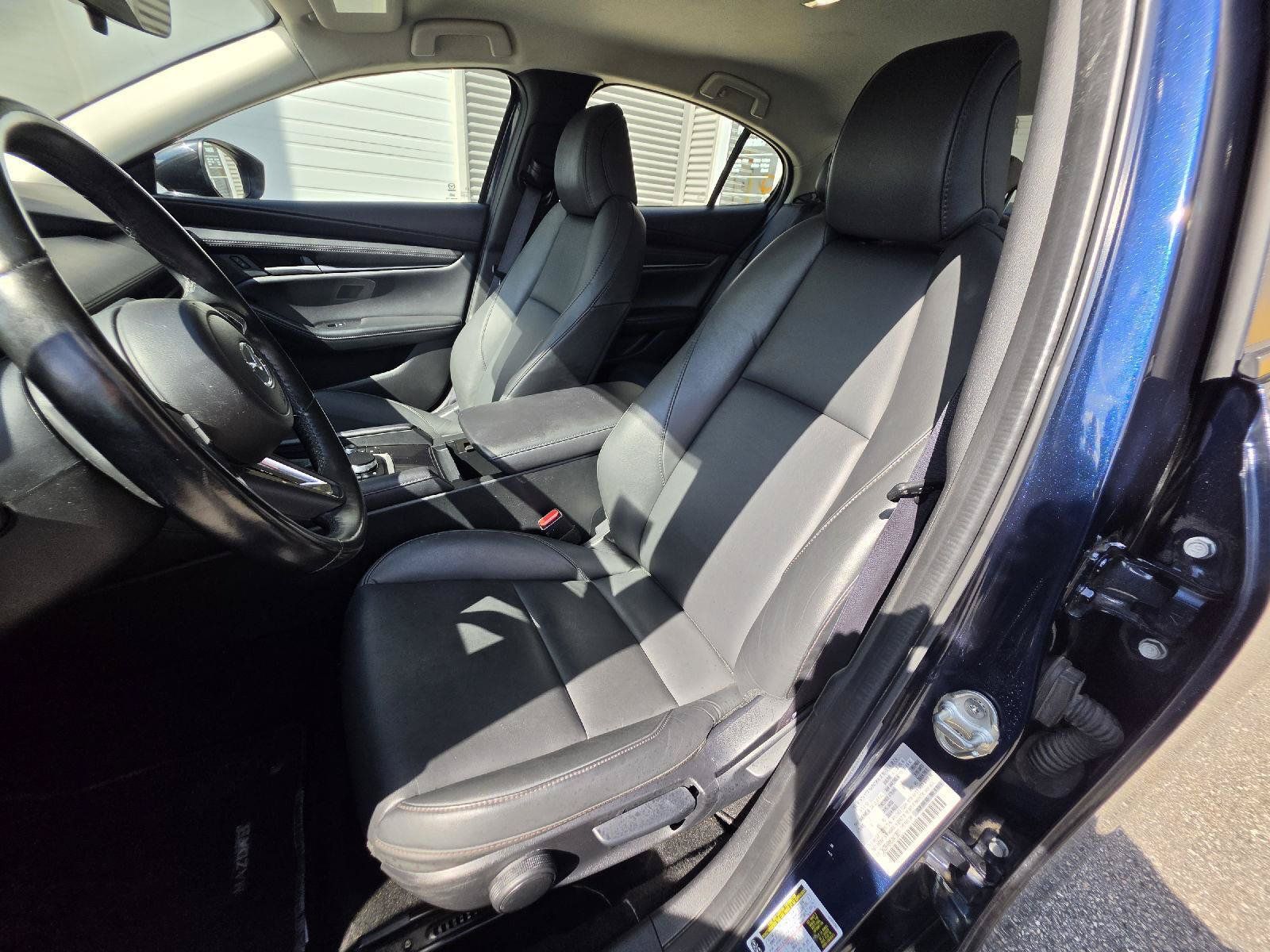 Used 2024 MAZDA MAZDA3 s FWD image 12