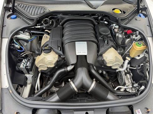 Used 2011 Porsche Panamera image 21