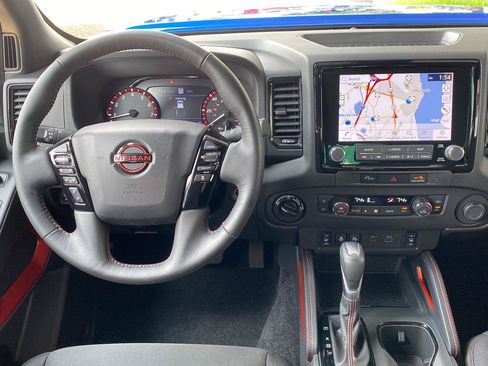 Used 2024 Nissan Frontier PRO-4X w/ Pro Convenience Package AWD/4WD image 17