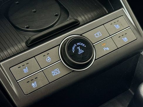 Certified 2024 Hyundai Kona Limited AWD/4WD image 22