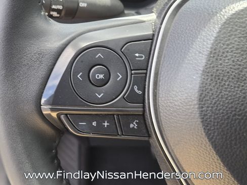 Used 2025 Toyota Corolla Cross XLE w/ Convenience Package FWD image 23