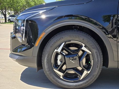 New 2026 Kia Sportage EX image 5