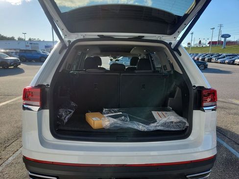 New 2026 Volkswagen Atlas SEL image 23