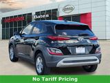 Used 2022 Hyundai Kona SE w/ Cargo Package image 5