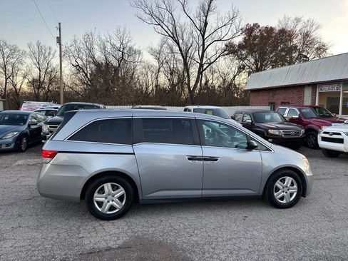 Used 2016 Honda Odyssey LX image 4