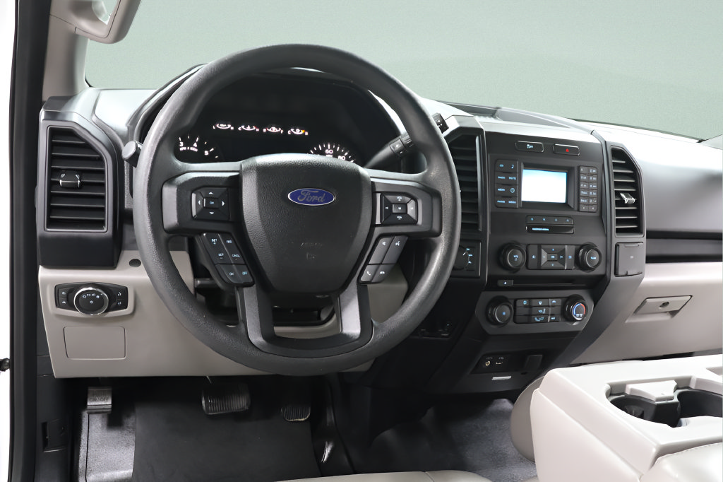 Used 2015 Ford F150 XL w/ Equipment Group 101A Mid AWD/4WD image 8