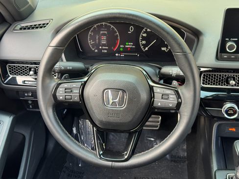 Used 2023 Honda Civic Sport image 18