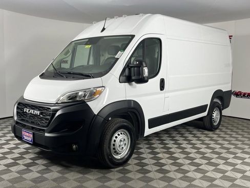 New 2026 RAM ProMaster 2500 w/ Convenience Group image 6