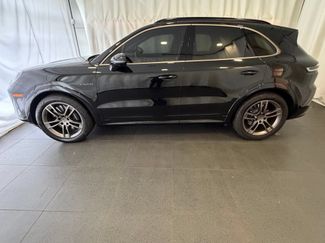 Certified 2025 Porsche Cayenne Turbo AWD/4WD video 2