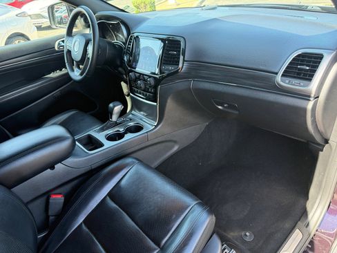 Used 2019 Jeep Grand Cherokee Limited w/ Luxury Group II RWD image 30