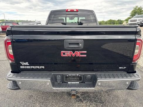 Used 2017 GMC Sierra 1500 SLT w/ SLT Preferred Package AWD/4WD image 7