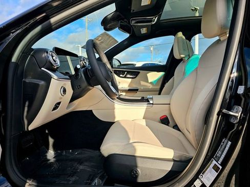New 2026 Mercedes-Benz C 300 4MATIC Sedan image 17