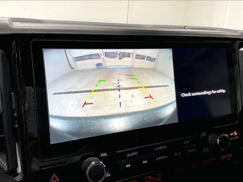 Used 2025 Nissan Frontier PRO-4X AWD/4WD image 26