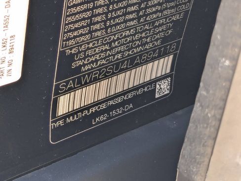 Used 2020 Land Rover Range Rover Sport HSE image 35