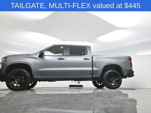 Used 2022 Chevrolet Silverado 1500 Custom Trail Boss w/ Safety Confidence Package AWD/4WD image 7