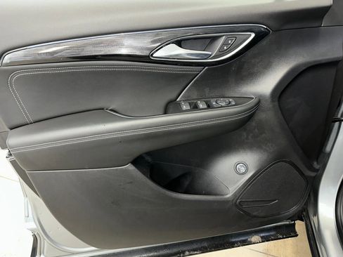 Certified 2023 Buick Envision Preferred w/ Sport Touring Package image 7